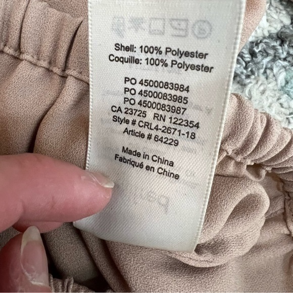 Aritzia Wilfred Shirt Womens size XS Tan Exposed Shoulder Eleanora blouse - Picture 12 of 13